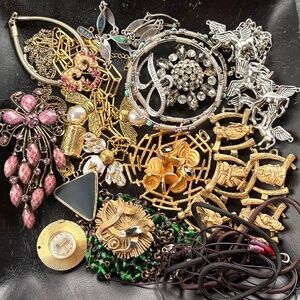 Vintage Costume Broken Scrap Craft Repair Whole Jewelry Lot - 1 Pound+
